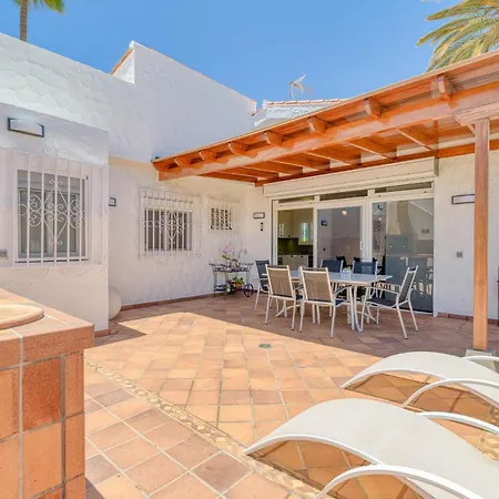 Holiday home Farovela Pasito Blanco