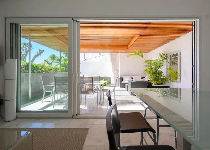 Hébergement de vacances Farovela *