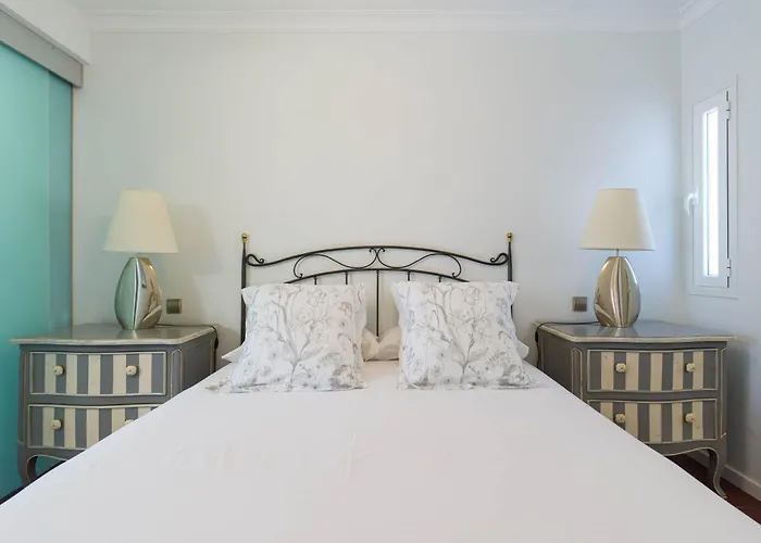 Hébergement de vacances Farovela *