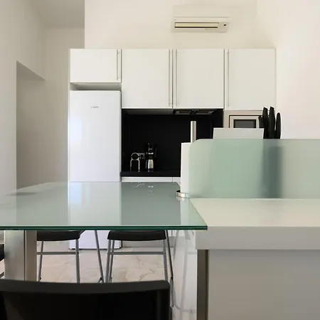 Farovela * Pasito Blanco