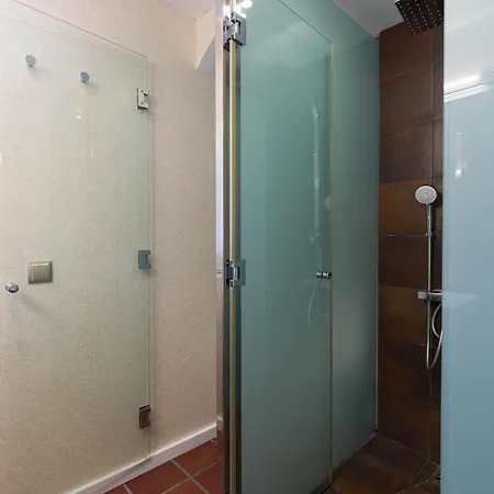 Farovela * Pasito Blanco