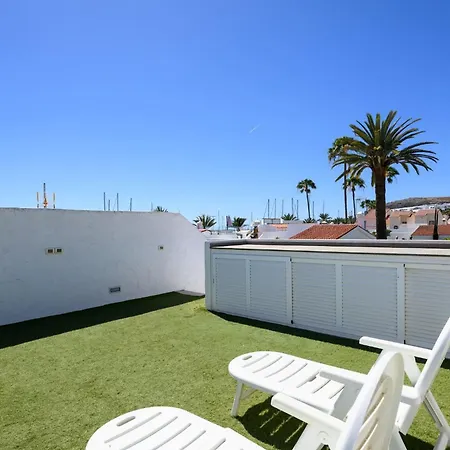 Holiday home Farovela *