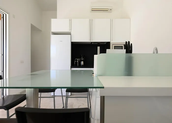 Farovela * Pasito Blanco