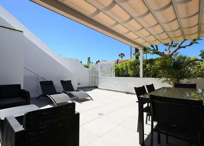 Farovela * Pasito Blanco