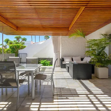 Farovela * Pasito Blanco